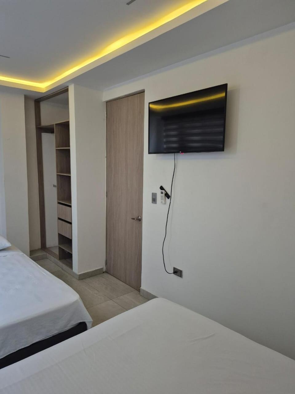 Sky Towers Hotel Cúcuta Екстериор снимка